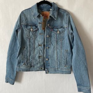 NWT Levi’s original trucker jacket
